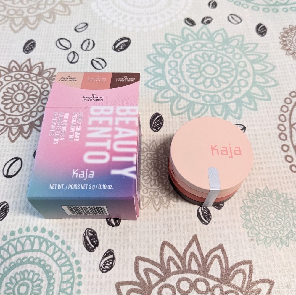 Kaja Beauty Bento Eyeshadow trio - 02 Orange Blossom